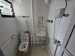 hwi-yoh-ville photo thumbnail #18